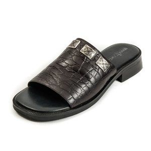 *** SOLD ***   New! MINNETONKA #5520 Sandals